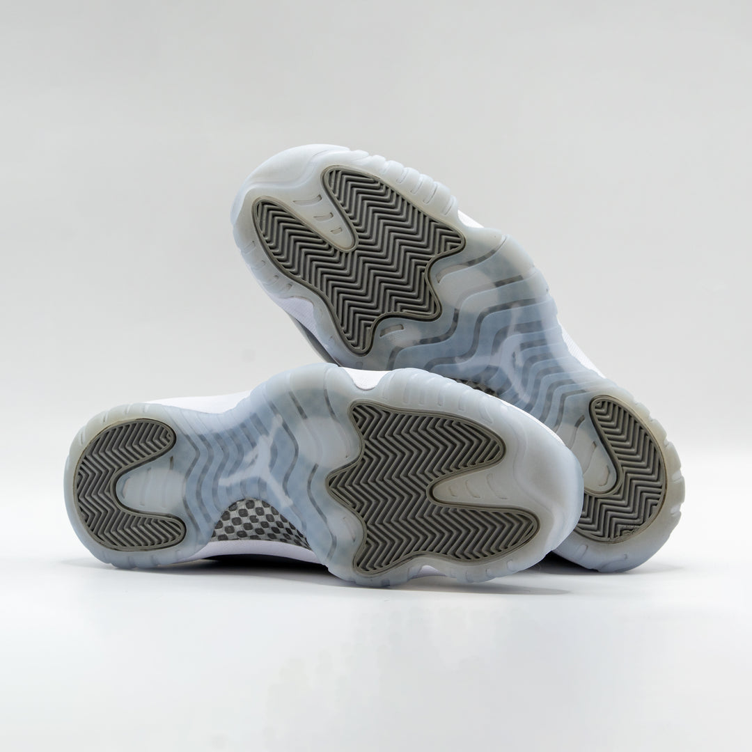 Air Jordan 11 Retro 'Cool Grey' 2001
