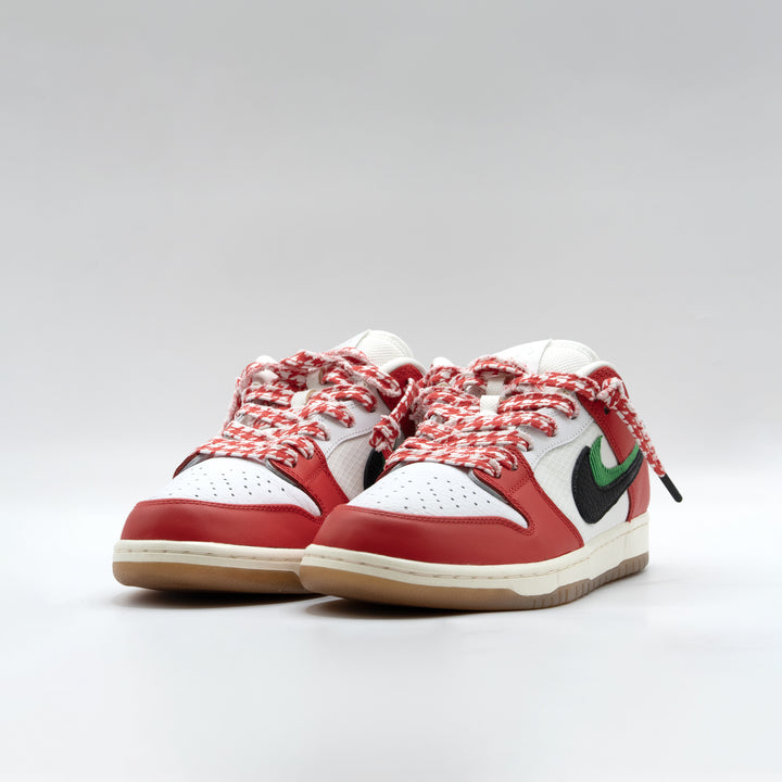 SB Dunk Low x FRAME 'Chile Red'